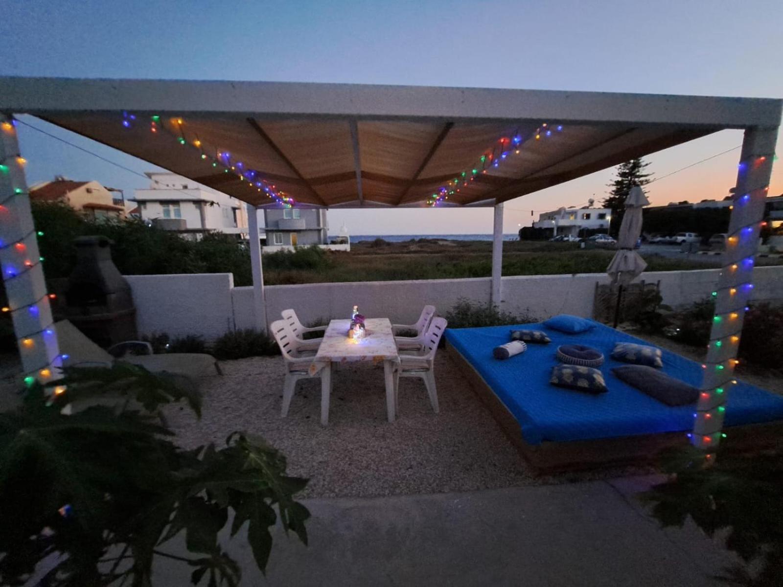 Cozy Beach House Perivolia Bagian luar foto