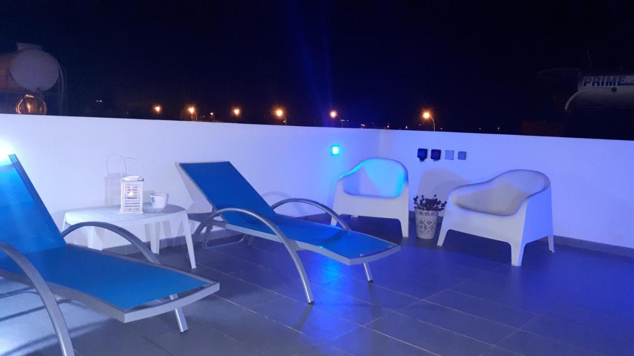 Cozy Beach House Perivolia Bagian luar foto